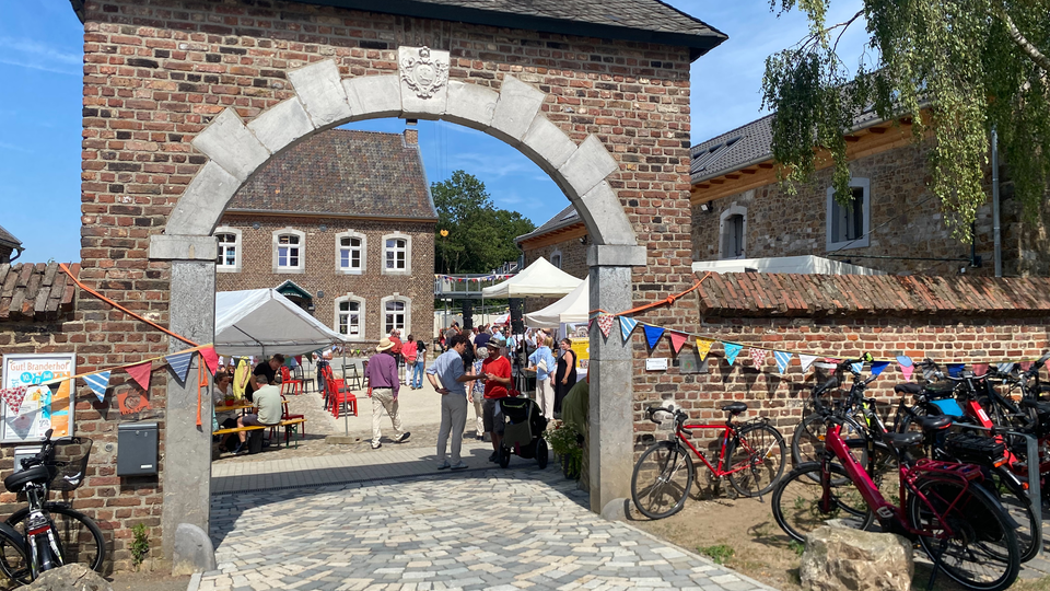 Gut! Branderhof - Nachbarschaftszentrum - Branderhoferweg 55 - 52066 Aachen